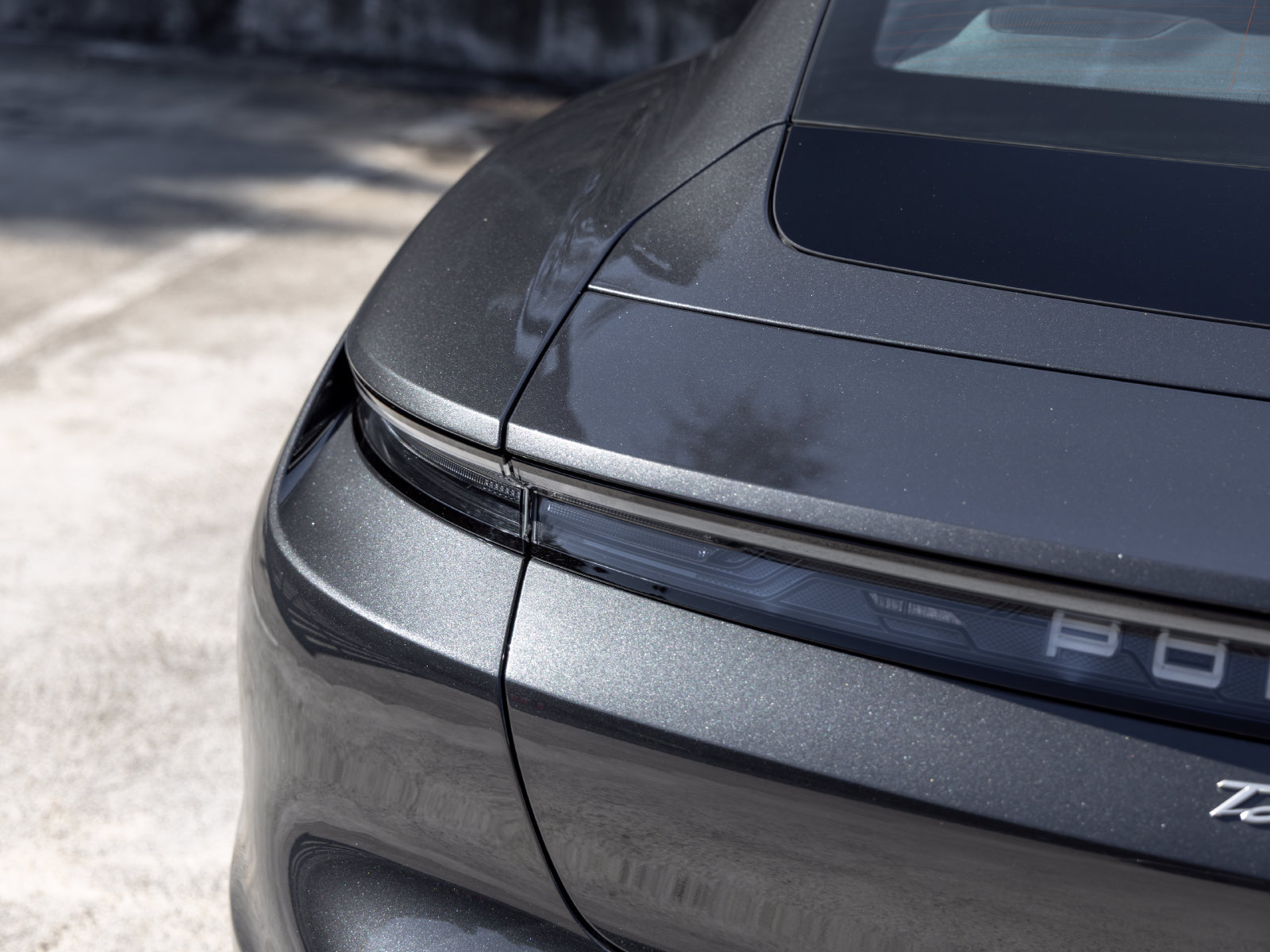 Certified 2026 Porsche Taycan AWD/4WD image 18