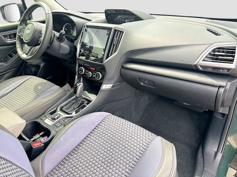 Used 2024 Subaru Forester Touring w/ POP Package 3 AWD/4WD image 37
