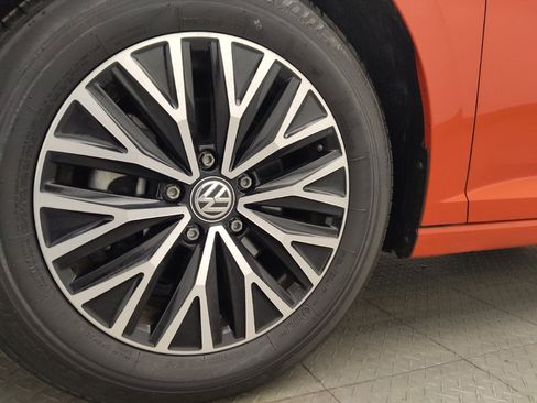 Used 2021 Volkswagen Jetta SE image 31