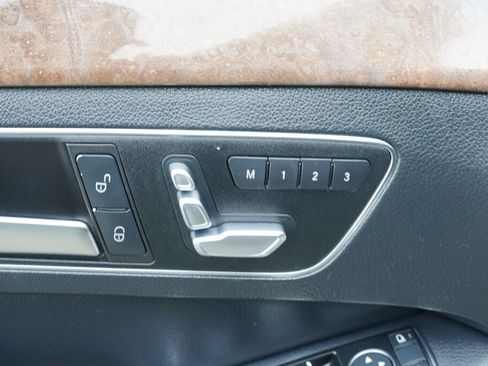 Used 2014 Mercedes-Benz E 350 Sedan image 12