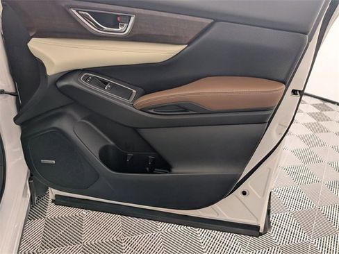 Used 2019 Subaru Ascent Touring w/ Popular Package #3 image 37