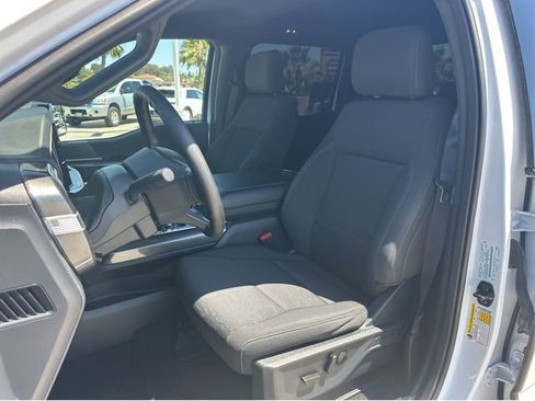 Used 2023 Ford F150 XLT w/ Equipment Group 302A High RWD image 15