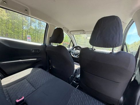 Used 2014 Toyota Yaris LE FWD image 17