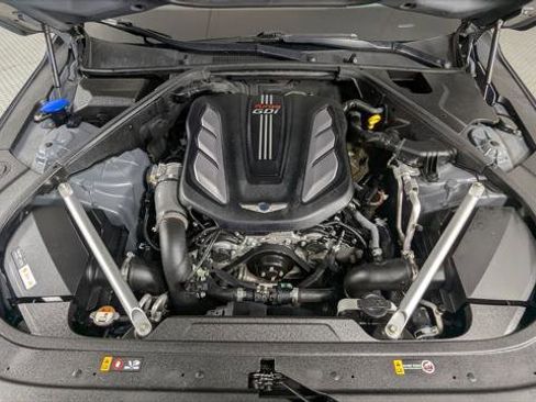 Used 2017 Genesis G90 3.3T Premium image 33