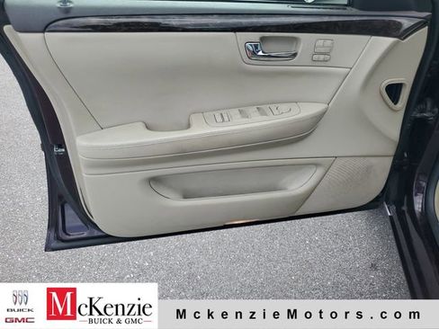 Used 2008 Cadillac DTS FWD image 8