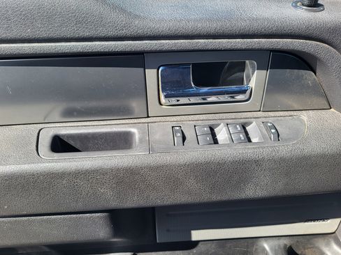 Used 2012 Ford F150 Raptor w/ Raptor Luxury Pkg image 22