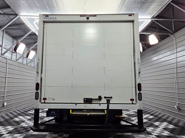 Used 2023 Ford E-450 and Econoline 450 Super Duty w/ Power Windows & Locks Group RWD image 7
