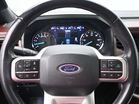 Used 2024 Ford Expedition Limited AWD/4WD image 13