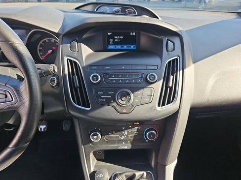 Used 2018 Ford Focus ST FWD image 24