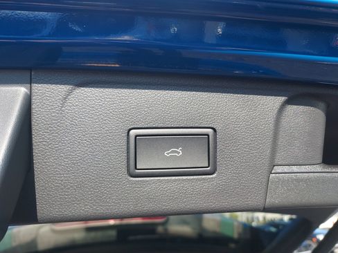 New 2026 Volkswagen Atlas SEL Premium R-Line image 22