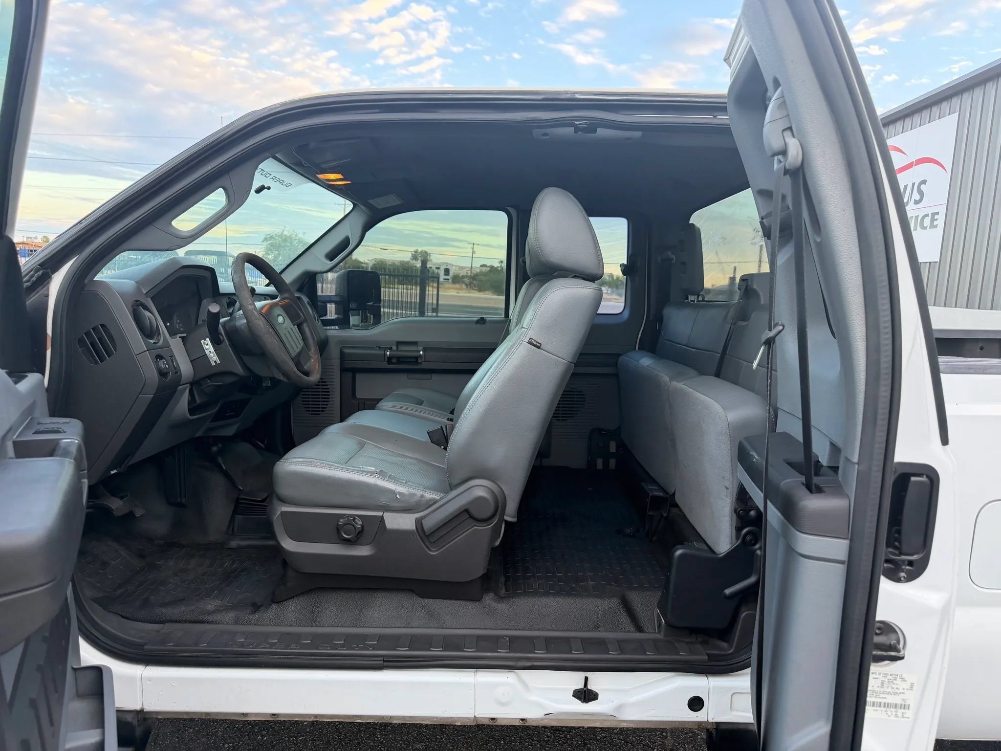 Used 2011 Ford F350 XL w/ PWR Equipment Group AWD/4WD image 14