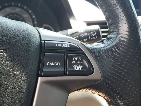 Used 2016 Honda Odyssey EX-L image 16