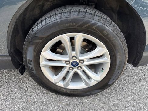 Used 2019 Ford Edge SEL w/ Equipment Group 201A image 10