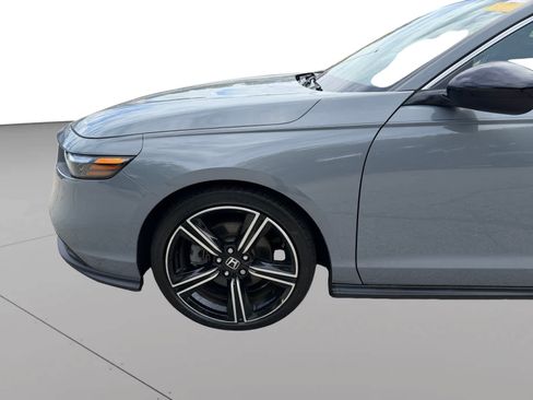 Used 2023 Honda Accord Sport image 19