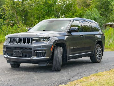 Used 2022 Jeep Grand Cherokee L Summit AWD/4WD image 5