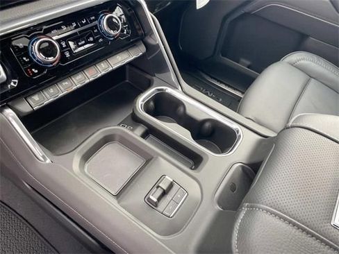 New 2026 GMC Sierra 2500 Denali w/ Denali Reserve Package image 22