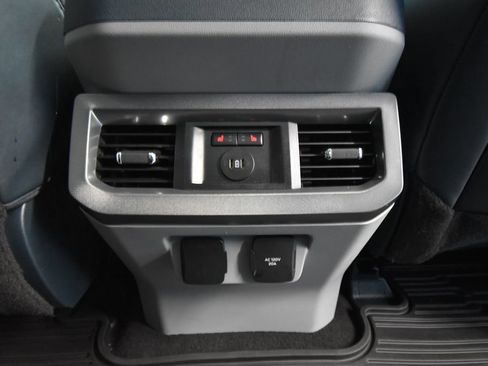 Used 2024 Ford F250 Limited w/ FX4 Off-Road Package image 33