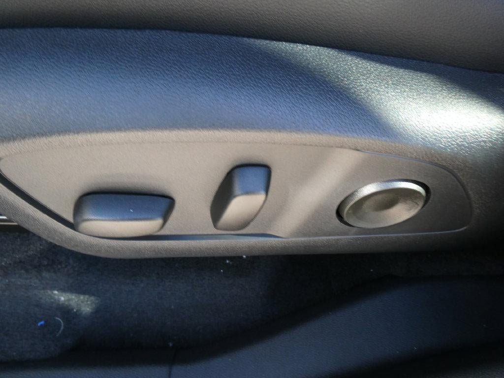 New 2027 Chevrolet Traverse Z71 AWD/4WD image 17