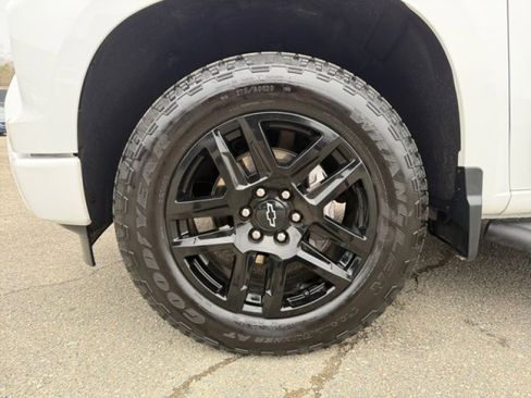 Used 2024 Chevrolet Silverado 1500 RST image 9