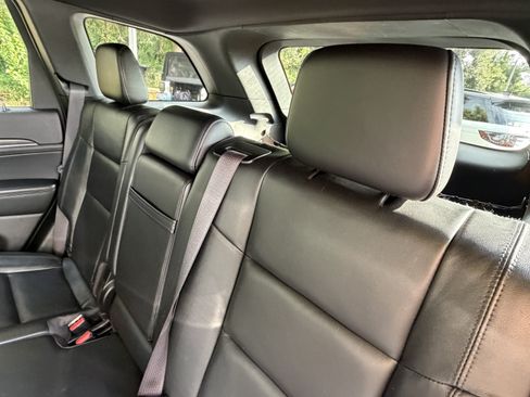 Used 2021 Jeep Grand Cherokee Limited w/ Premium Lighting Group AWD/4WD image 34