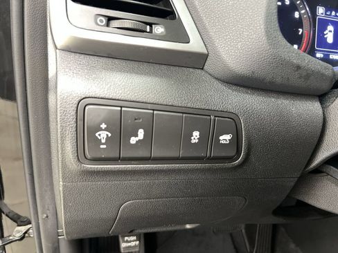 Used 2017 Hyundai Tucson Sport w/ Cargo Package FWD image 17