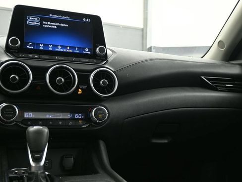 Used 2021 Nissan Sentra SV FWD image 15