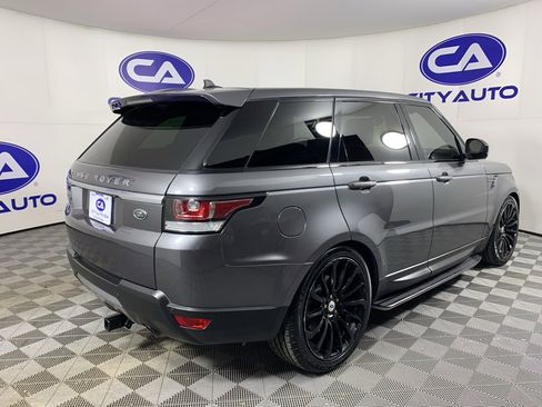 Used 2016 Land Rover Range Rover Sport SE image 3