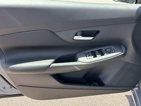 New 2026 Nissan Sentra SV w/ Floor Mat Package FWD image 15