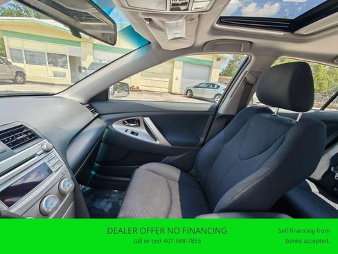 Used 2011 Toyota Camry SE w/ SE Extra-Value Pkg #1 image 11