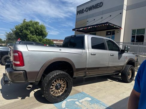 Used 2024 RAM 2500 Limited w/ Towing Technology Group AWD/4WD image 5