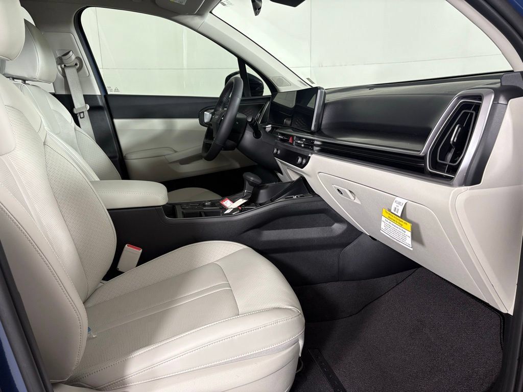 New 2026 Kia Sorento S w/ S Panoramic Sunroof Package FWD image 14