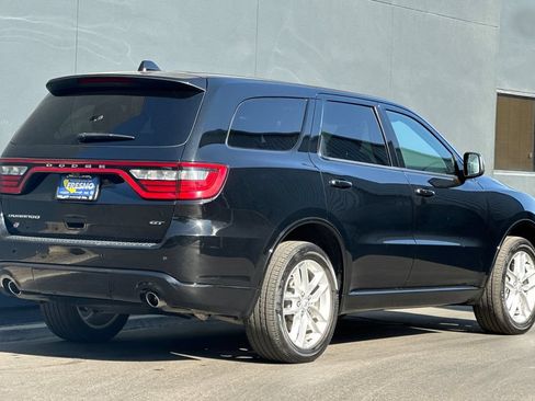 Used 2025 Dodge Durango GT AWD/4WD image 4