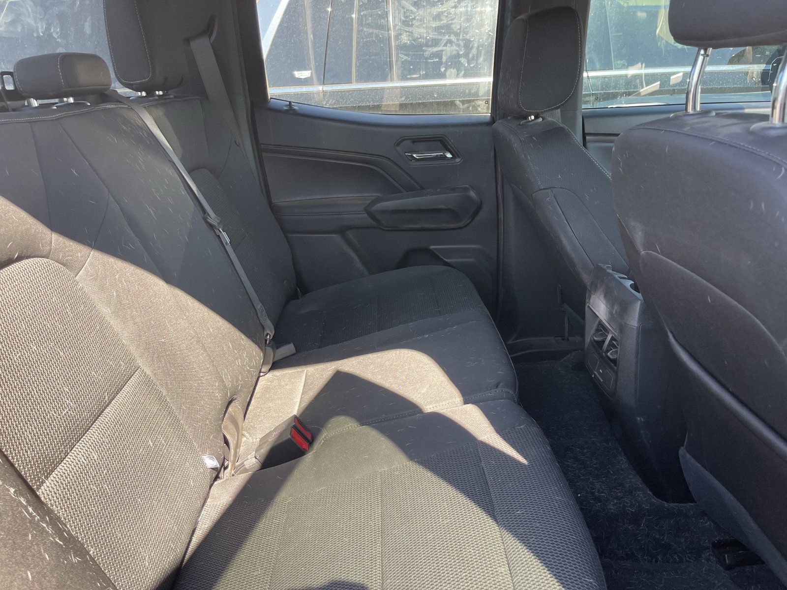Used 2024 Chevrolet Colorado LT RWD image 7
