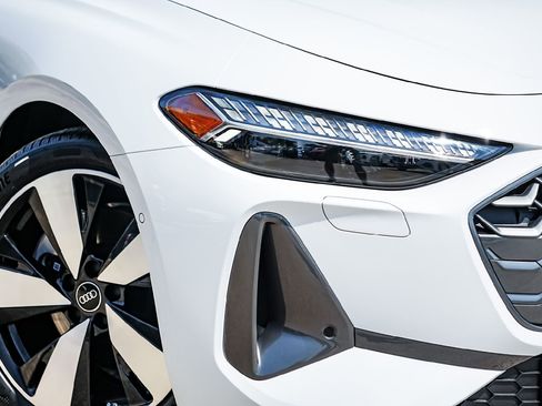 New 2025 Audi A5 2.0T Premium Plus image 3