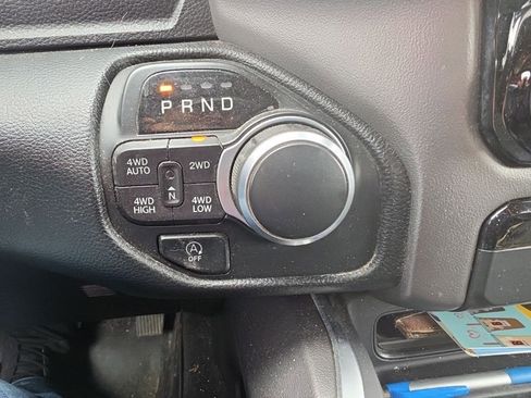Used 2020 RAM 1500 Big Horn AWD/4WD image 9