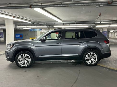 Used 2022 Volkswagen Atlas SE image 35