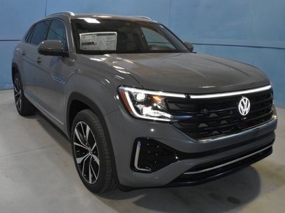 New 2026 Volkswagen Atlas Cross Sport SEL Premium R-Line
