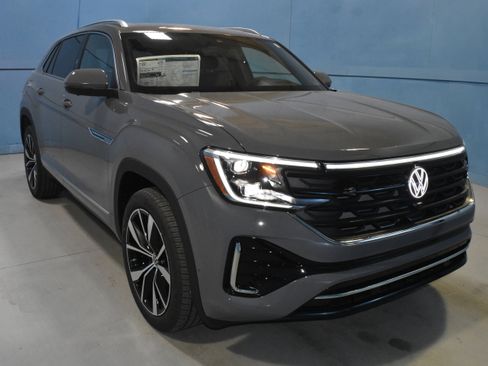 New 2026 Volkswagen Atlas Cross Sport SEL Premium R-Line AWD/4WD image 1