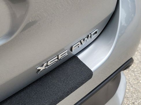 Used 2025 Toyota Highlander XSE AWD/4WD image 7