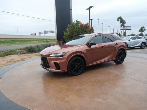 Certified 2024 Lexus RX 500h F Sport image 6