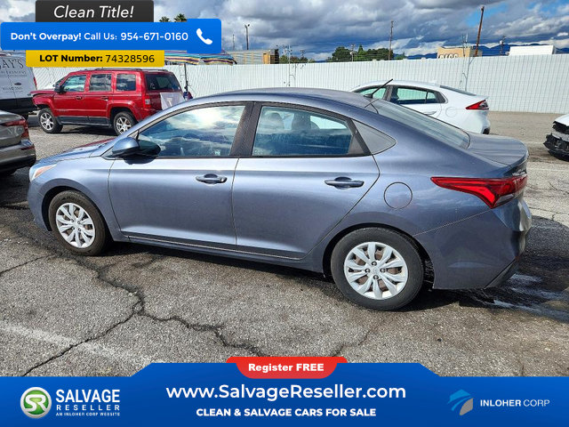Used 2018 Hyundai Accent SE FWD image 3
