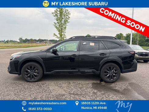 Used 2025 Subaru Outback Onyx Edition AWD/4WD image 4
