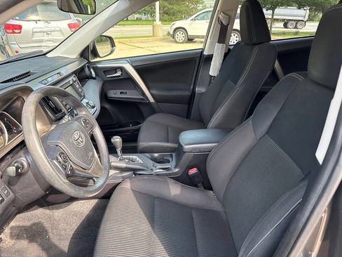 Used 2015 Toyota RAV4 XLE AWD/4WD image 14