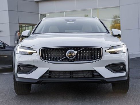 New 2026 Volvo V60 B5 Cross Country Plus w/ Protection Package Premier image 2