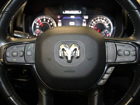 New 2023 RAM 1500 Big Horn AWD/4WD image 11