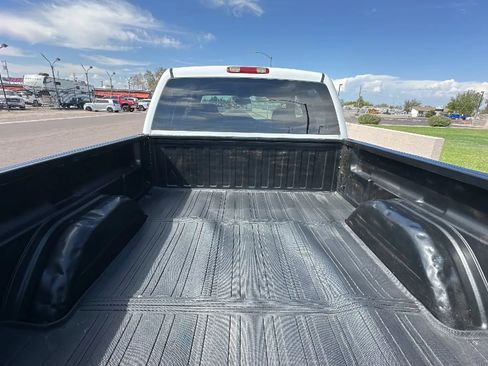 Used 2007 Chevrolet Silverado 1500 LT w/ Skid Plate Package AWD/4WD image 4