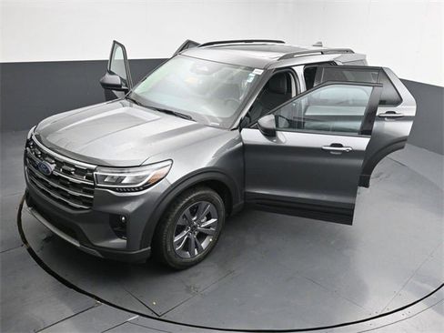 New 2026 Ford Explorer Active w/ Active Comfort Package image 33