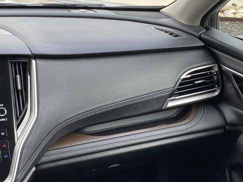 Used 2025 Subaru Outback Touring image 22