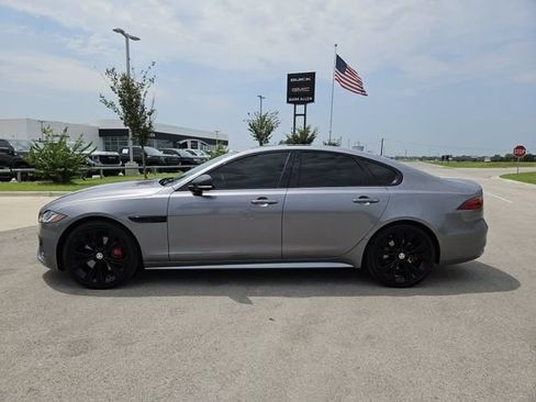 Used 2024 Jaguar XF R-Dynamic SE AWD/4WD image 4