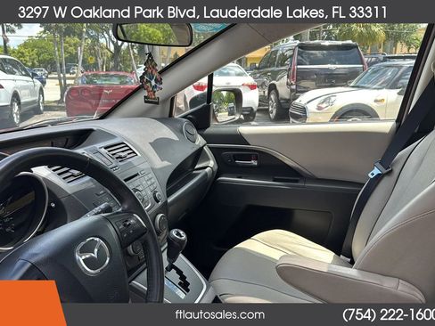 Used 2015 MAZDA MAZDA5 Grand Touring FWD image 25